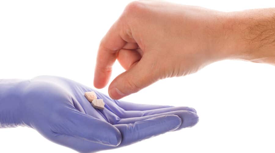 Does Psychedelic Therapy Work For The Experienced Psychedelic User?