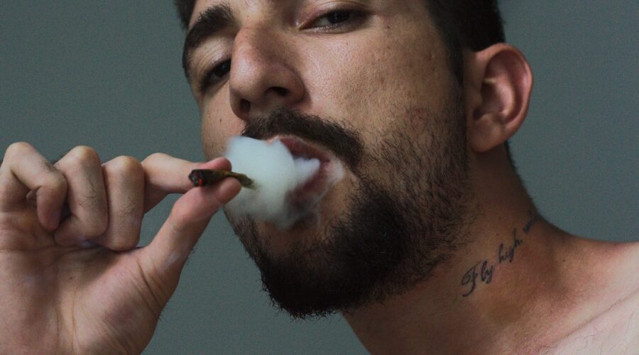 Ketamine And Marijuana: 3 Things To Know Before Combining Drugs