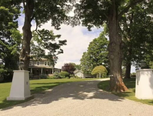 High Watch Recovery Center in Kent, Connecticut