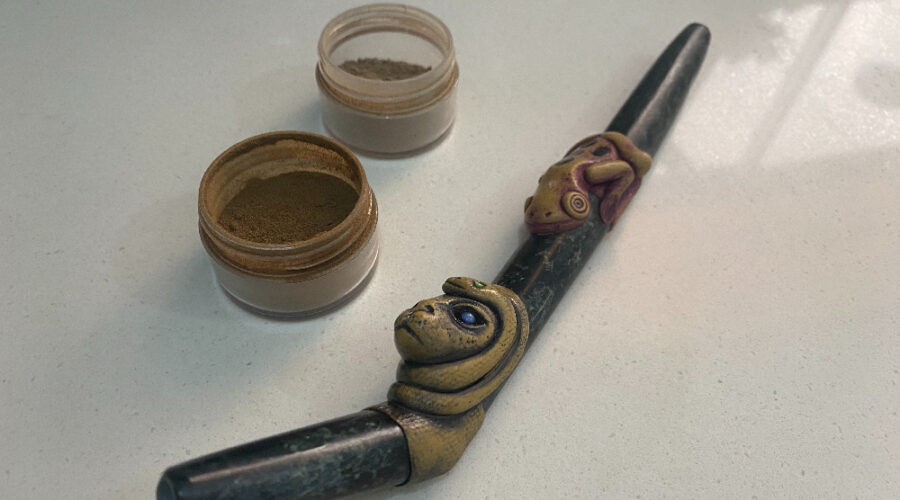 Hape (Rapé): Traditional Amazonian Shamanic Snuff — Effects, Safety & Sourcing (2026)