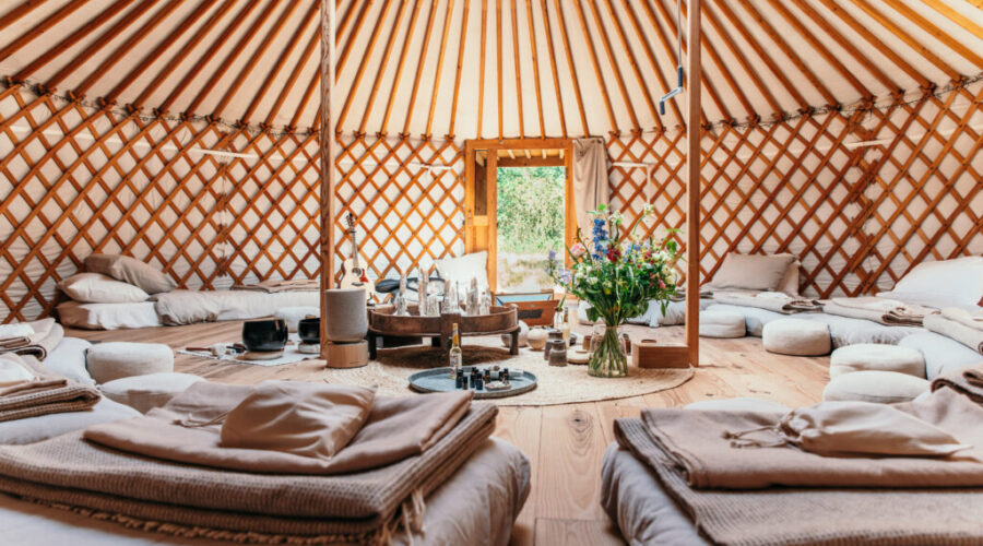 How Treatment Centers and Retreats Set the Setting
