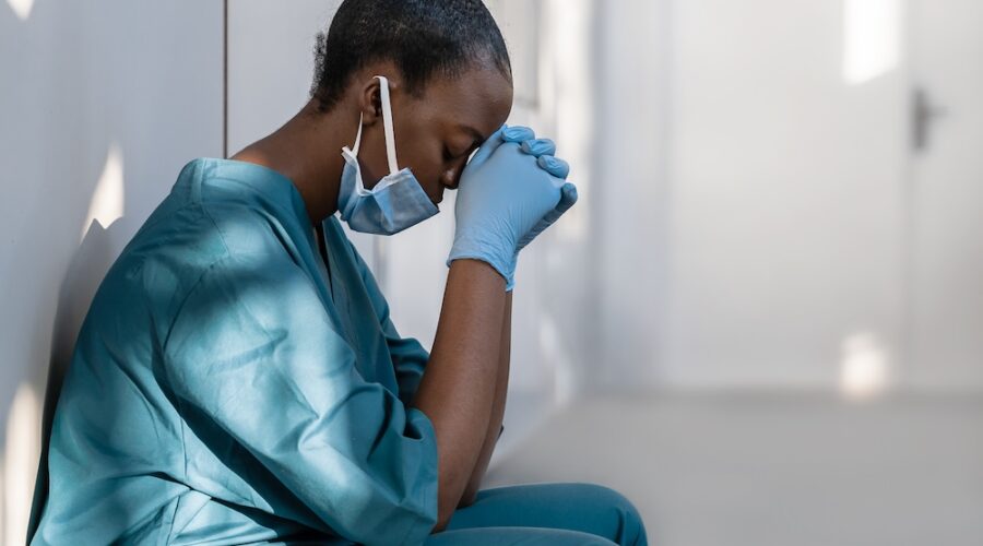 Study: Psilocybin Therapy Helps Post-Pandemic Frontline Clinicians