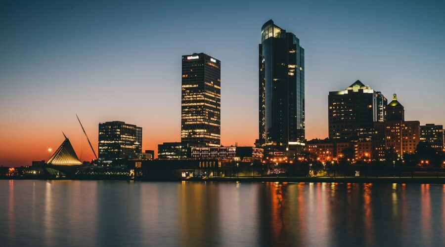 The 6 Best Peptide Clinics in Milwaukee (2026) — Verified & Reviewed